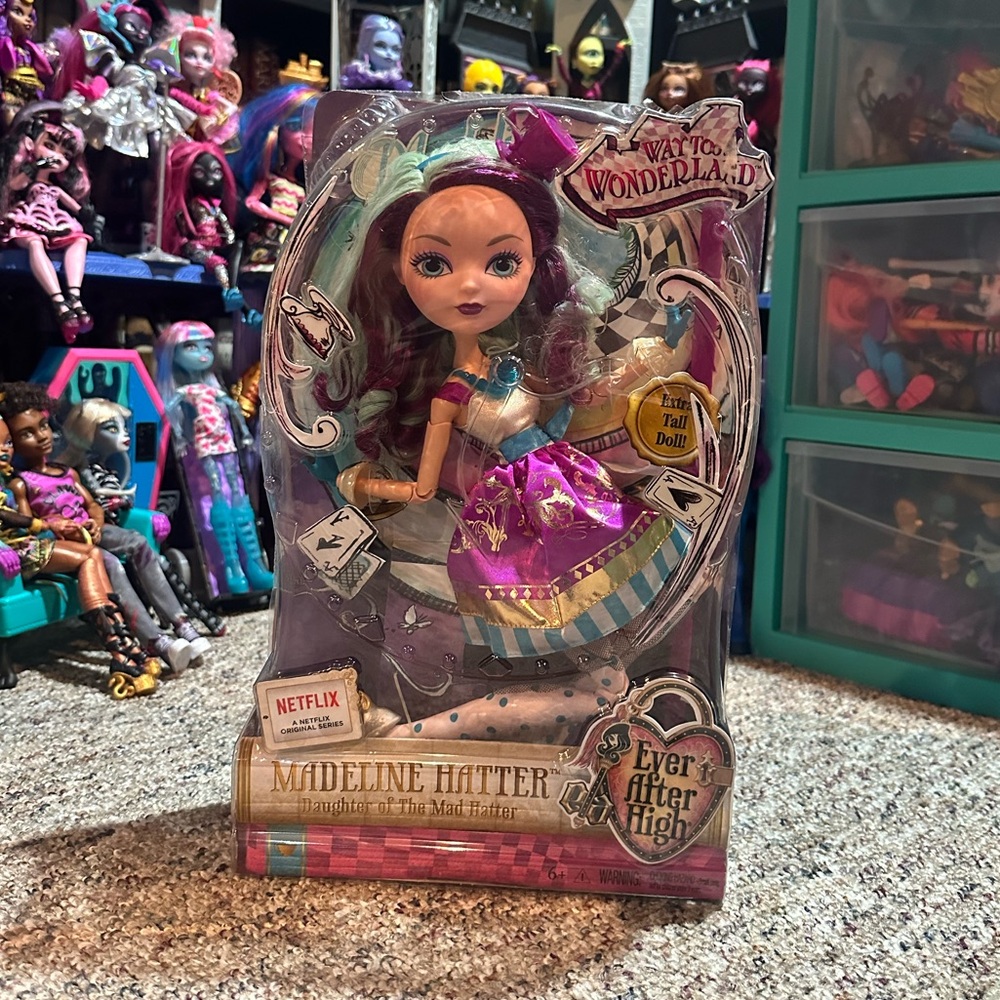 Ever After High Way too Wonderland Madeline Hatter. Extra Tall Doll.